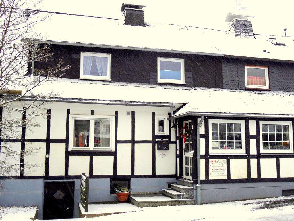 Romantik Ferienhaus 1854 Elpe Exterior photo